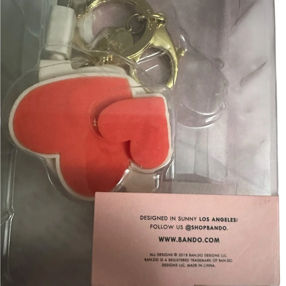BAN.DO Retractable Charging Cords on Heart Keychain / Purse Charm • New In Box